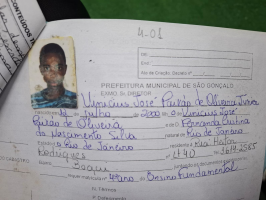 ‘Como nasceram as estrelas’: professora guarda prova de Vini Jr. aplicada antes do sucesso do atleta que hoje é inspiração na escola