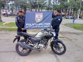 Moto clonada é apreendida na Rio-Santos, em Paraty 