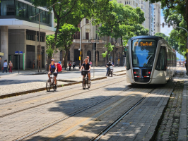 Comissão de ciclistas crítica decreto do Rio e aponta possíveis soluções para circulação de ciclomotores e bicicletas