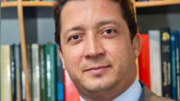 Couto exonera procurador-geral do RJ e vai nomear de volta o antecessor, Bruno Dubeux