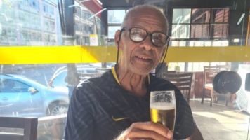 Brito, zagueiro campeão mundial em 70, morre aos 86 anos no Rio