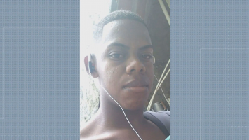 Procurado por morte de ajudante de pedreiro em Niterói se entrega à polícia: 'Acabou com minha família', lamenta pai