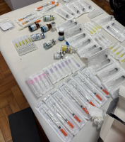 Proprietária de clínica clandestina é presa em flagrante; procedimentos estéticos eram feitos sem regulamentação em Petrópolis