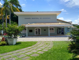 Presidente da Câmara de Araruama é alvo de buscas por suspeita de mandar matar dono de farmacêutica