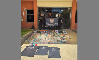 Filha denuncia desaparecimento de restos mortais do pai após exumação em Cabo Frio: 'Encontraram a sacola, mas não o corpo'