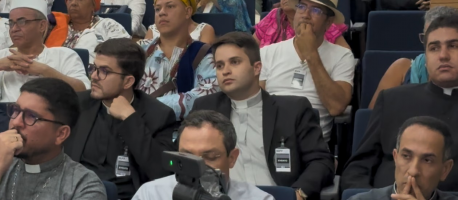 Padre denunciado por intolerância religiosa fecha acordo com família de Preta Gil em processo por danos morais e vai fazer retratação em missa