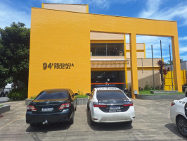 Caminhoneiro é rendido e tem carga roubada em Piraí