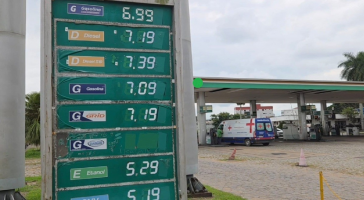 Reajuste do diesel impacta caminhoneiros e transporte em Campos