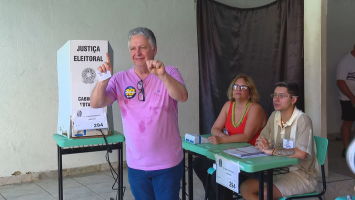 Após Garotinho pedir urgência, TRE envia ao TSE processo que pode definir governador do RJ